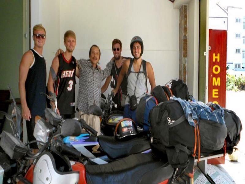 Center Homestay Хой Ан Екстериор снимка